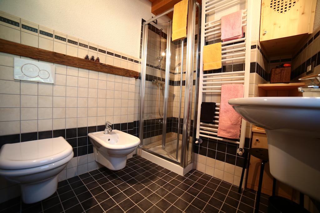 Stalut Das Puestines Arta Terme Room photo